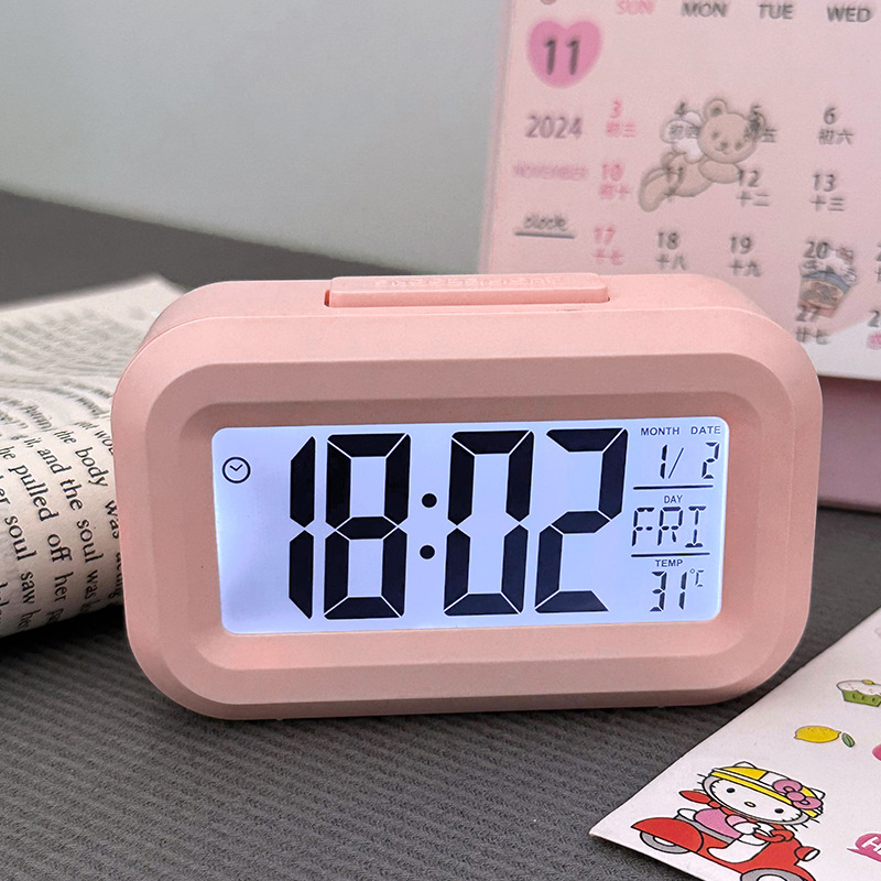 Orologio Sveglia Digitale LED  - Modern Electronics Gadgets recensione e prezzo
