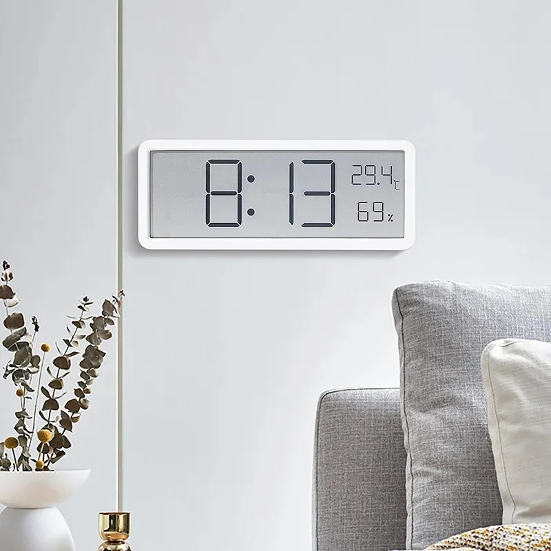 Schermo LCD Orologio da parete - Modern Electronics Gadgets recensione e prezzo