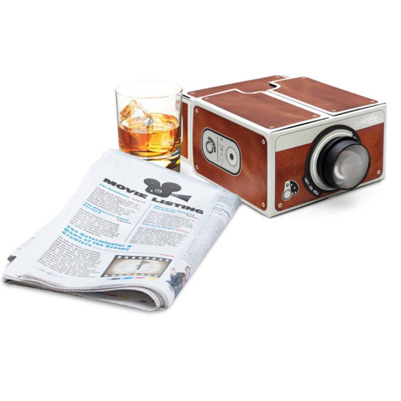 Proiettore 3D fai da te in car - Mini Projector Portable recensione e prezzo